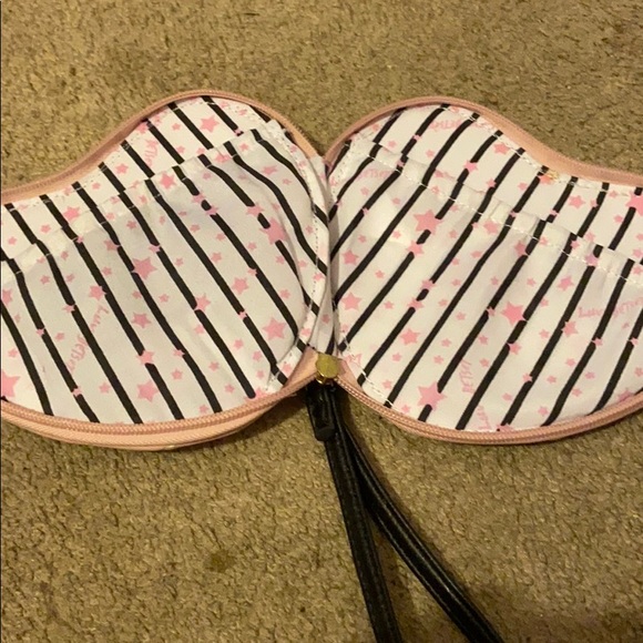 LuvBetsey heart shaped bag - Picture 2 of 2